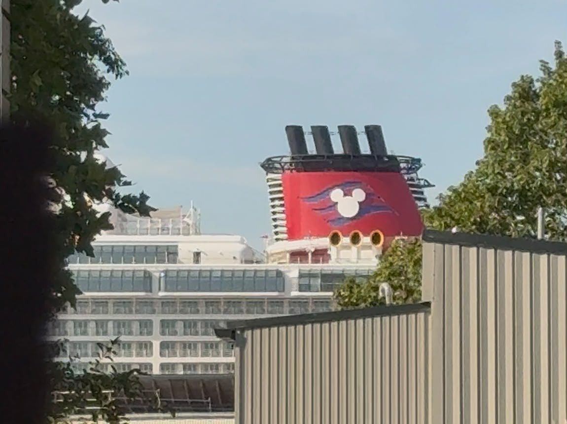 Disney Dream desde Novotel Southampton