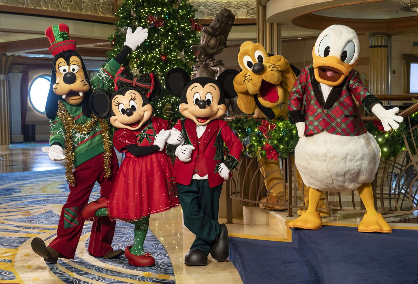 Crucero Disney en Navidad.jpg 939.75 KB
