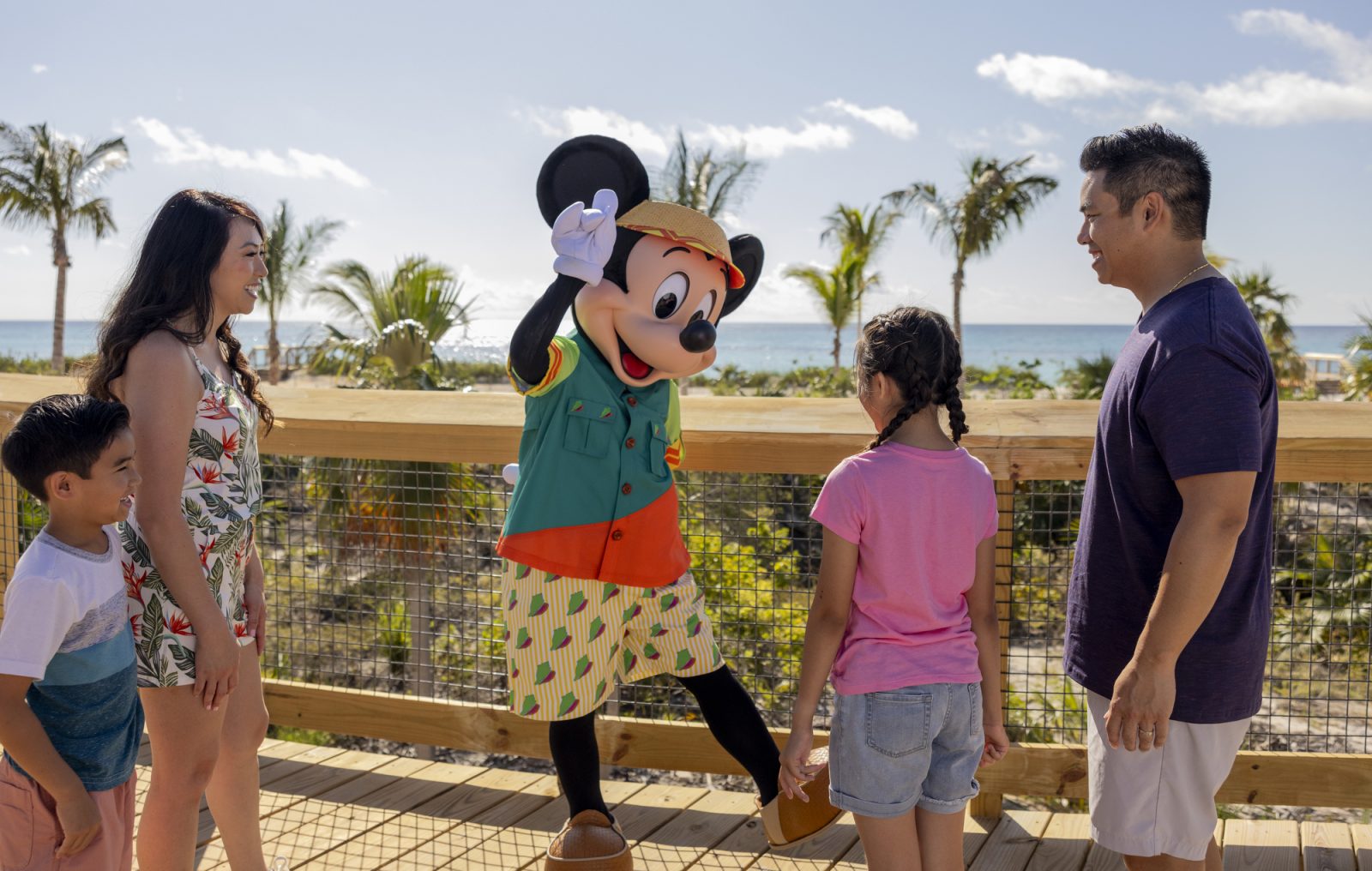 Disney Lookout Cay.jpg 1.9 MB