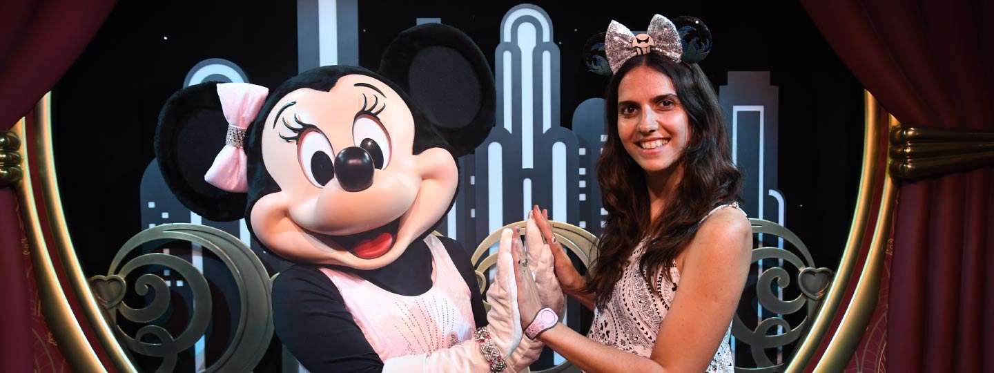 agente Disney y Universal